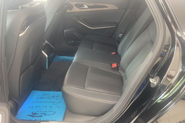 Used Hongqi H9 2020 2.0T Smart Connect Flagship Edition Interior 4