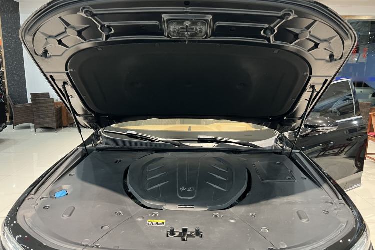 Used Hongqi H9 2020 Restyled 3.0T Smart Connect Flagship Edition Interior 5