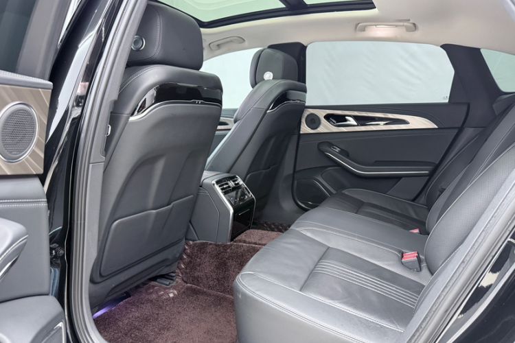 Used Hongqi H9 2020 2.0T Smart Connect Flagship Edition Interior 5