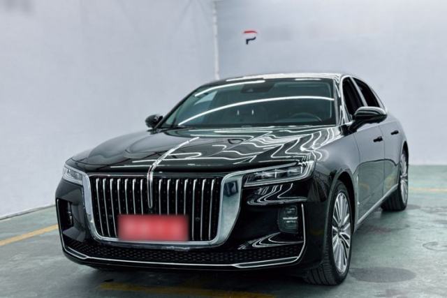 Ojetý Hongqi H9 2020 2.0T Smart Connect Flagship Edition