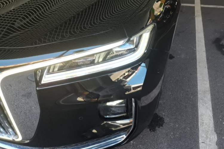 Used Hongqi H9 2020 Revised Version 2.0T Smart Connect Flagship Edition Left Front Headlight
