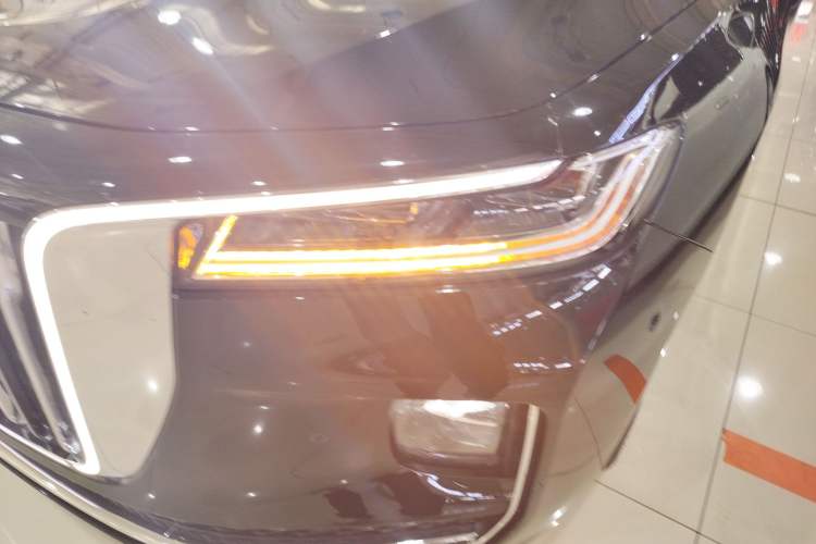 Used Hongqi H9 2020 2.0T Smart Connect Flagship Edition Left Front Headlight