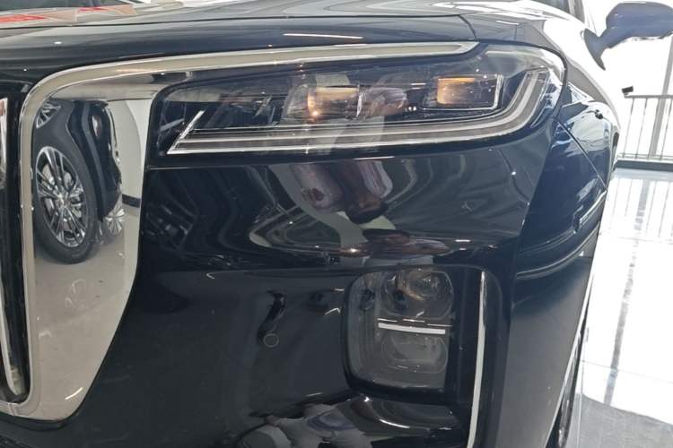 Used Hongqi H9 2020 Revised Version 2.0T Smart Connect Flagship Edition Left Front Headlight