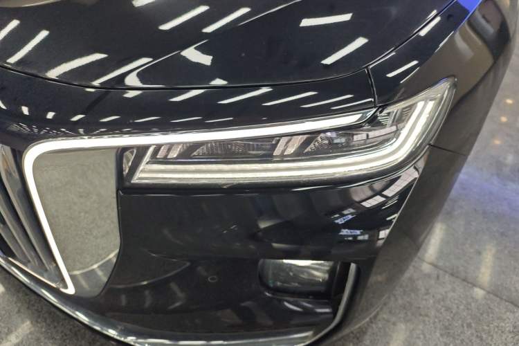 Used Hongqi H9 2020 2.0T Smart Connect Flagship Edition Left Front Headlight