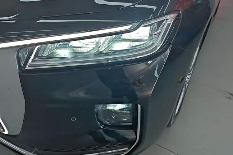 Used Hongqi H9 2020 2.0T Smart Connect Flagship Edition Left Front Headlight