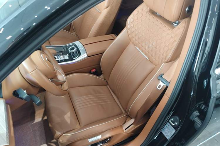 Used Hongqi H9 2020 2.0T Smart Connect Flagship Edition Left Front Seat