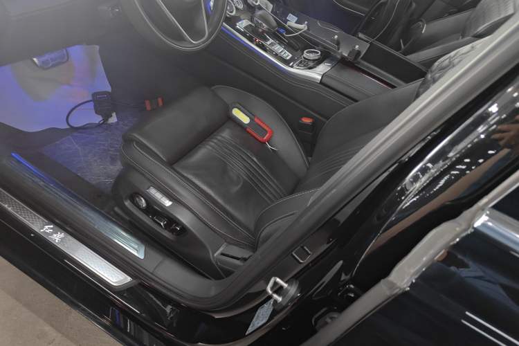 Used Hongqi H9 2020 2.0T Smart Connect Flagship Edition Left Front Seat