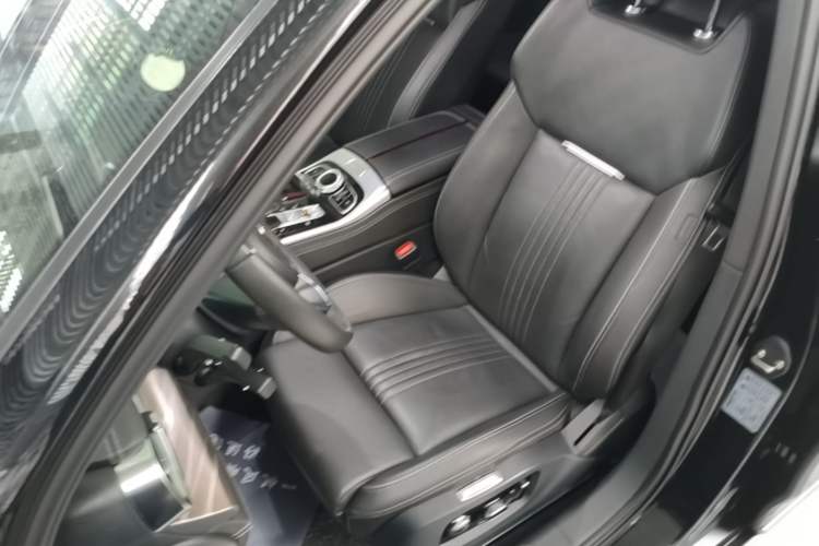 Used Hongqi H9 2020 2.0T Smart Connect Flagship Edition Left Front Seat