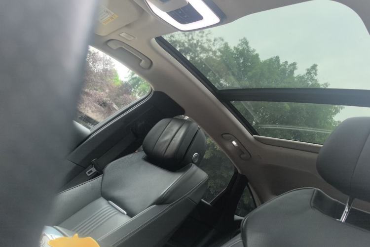 Used Hongqi H9 2020 2.0T Smart Connect Flagship Edition Left Front Seat