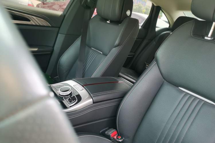 Used Hongqi H9 2020 2.0T Smart Connect Flagship Edition Left Front Seat