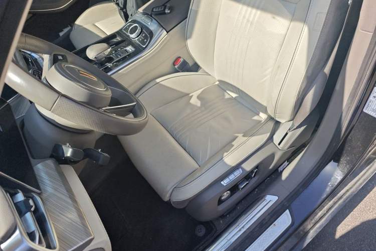 Used Hongqi H9 2020 2.0T Smart Connect Flagship Edition Left Front Seat