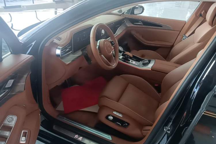 Used Hongqi H9 2020 2.0T Smart Connect Flagship Edition Left Front Seat