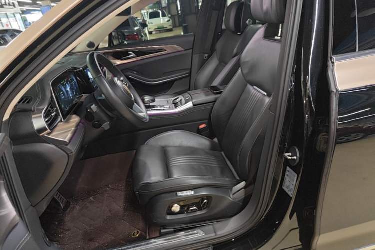 Used Hongqi H9 2020 2.0T Smart Connect Flagship Edition Left Front Seat