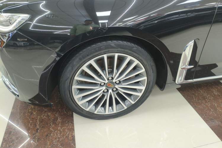 Used Hongqi H9 2020 2.0T Smart Connect Flagship Edition Left Front Wheel Hub