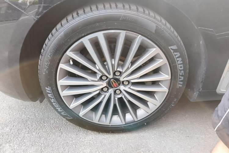 Used Hongqi H9 2020 2.0T Smart Connect Flagship Edition Left Front Wheel Hub