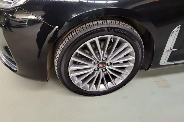 Used Hongqi H9 2020 2.0T Smart Connect Flagship Edition Left Front Wheel Hub