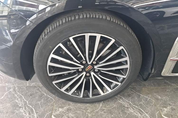 Used Hongqi H9 2020 2.0T Smart Connect Flagship Edition Left Front Wheel Hub
