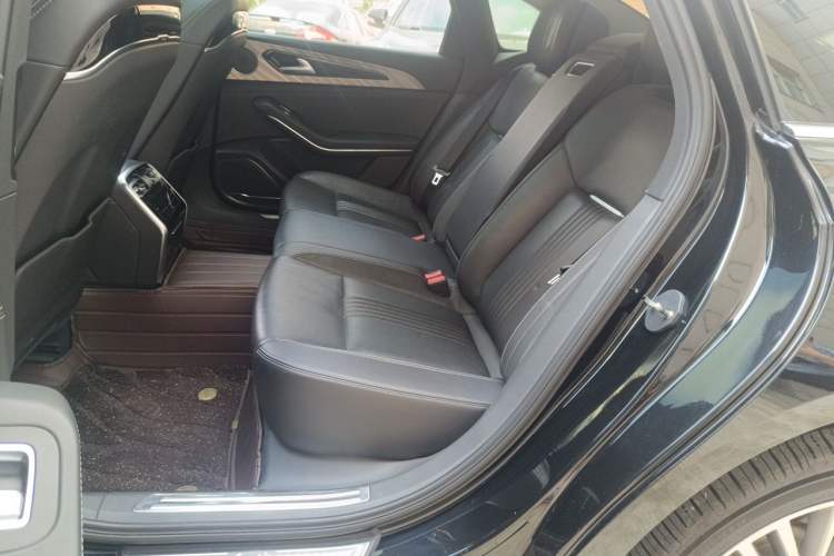 Used Hongqi H9 2020 2.0T Smart Connect Flagship Edition Left Rear Seat