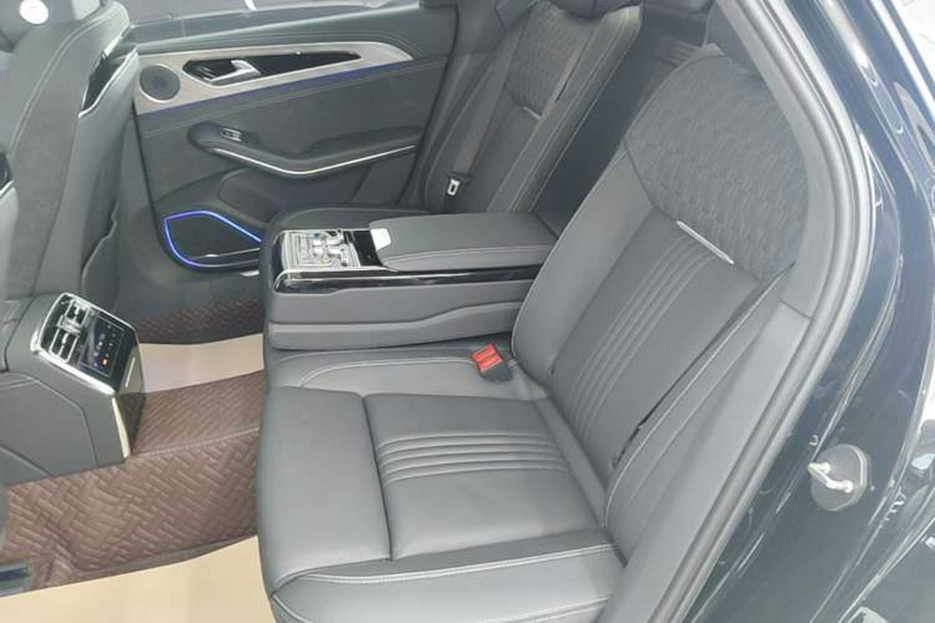 Used Hongqi H9 2020 2.0T Smart Connect Flagship Edition Left Rear Seat