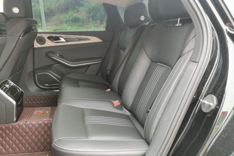 Used Hongqi H9 2020 2.0T Smart Connect Flagship Edition Left Rear Seat