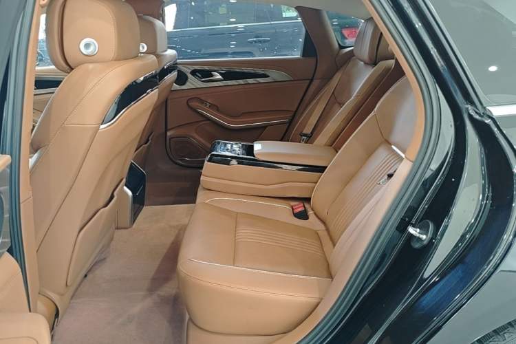 Used Hongqi H9 2020 2.0T Smart Connect Flagship Edition Left Rear Seat