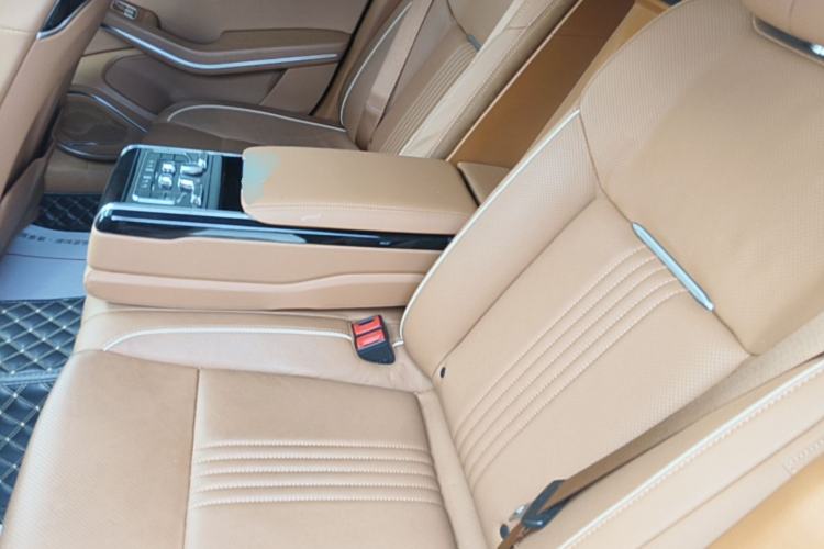 Used Hongqi H9 2020 2.0T Smart Connect Flagship Edition Left Rear Seat