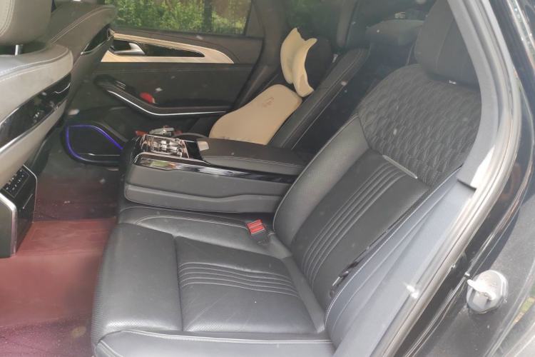 Used Hongqi H9 2020 2.0T Smart Connect Flagship Edition Left Rear Seat