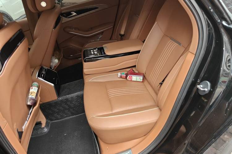 Used Hongqi H9 2020 2.0T Smart Connect Flagship Edition Left Rear Seat