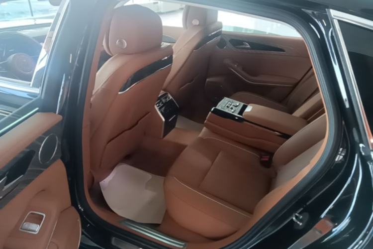Used Hongqi H9 2020 2.0T Smart Connect Flagship Edition Left Rear Seat