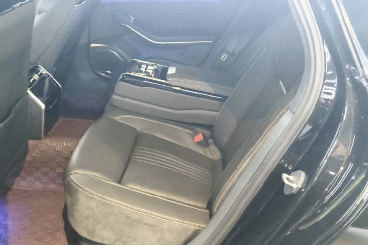 Used Hongqi H9 2020 2.0T Smart Connect Flagship Edition Left Rear Seat