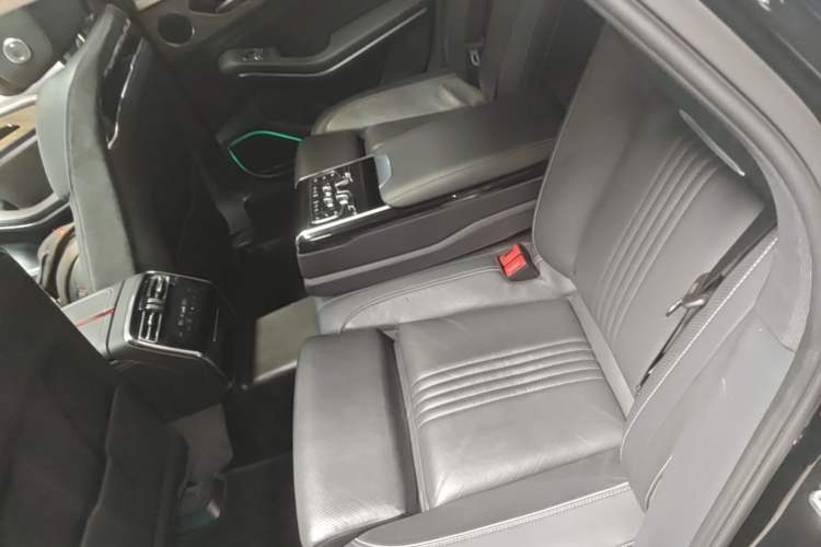 Used Hongqi H9 2020 3.0T Smart Connect Flagship Edition Left Rear Seat