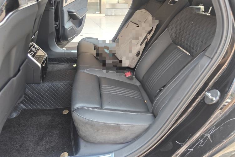 Used Hongqi H9 2020 2.0T Smart Connect Flagship Edition Left Rear Seat