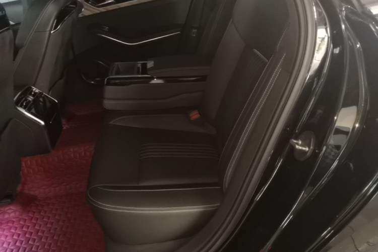 Used Hongqi H9 2020 2.0T Smart Connect Flagship Edition Left Rear Seat