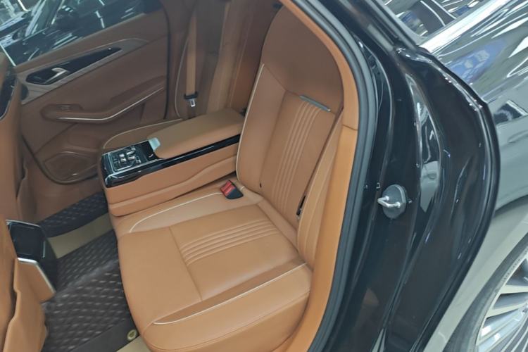 Used Hongqi H9 2020 2.0T Smart Connect Flagship Edition Left Rear Seat