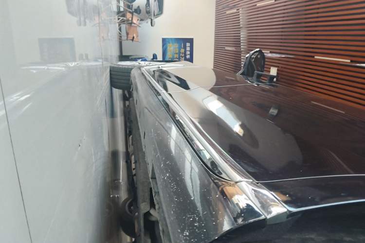 Used Hongqi H9 2020 3.0T Smart Connect Flagship Edition Left Side Sill