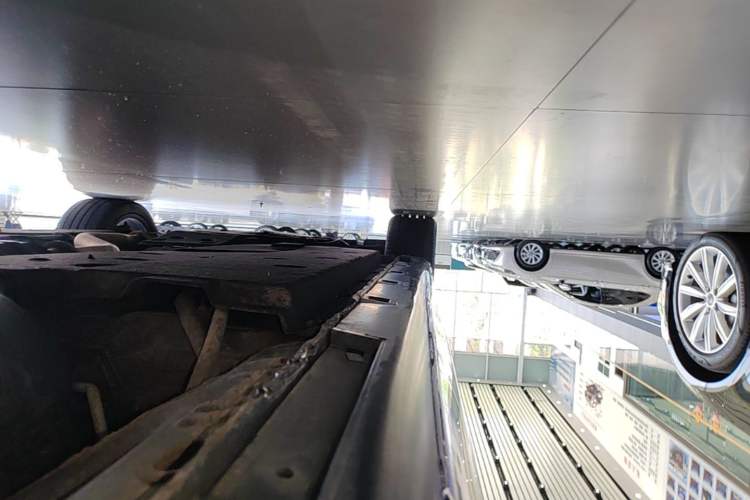 Used Hongqi H9 2020 2.0T Smart Connect Flagship Edition Left Side Sill