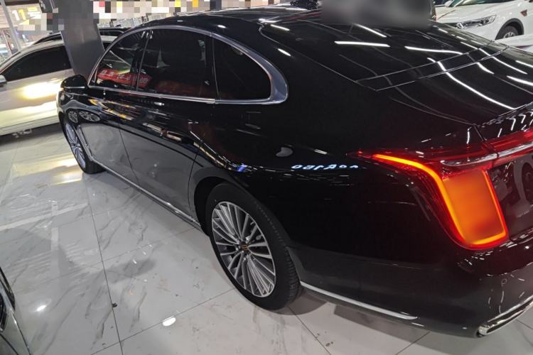 Used Hongqi H9 2020 2.0T Smart Connect Flagship Edition Left Side