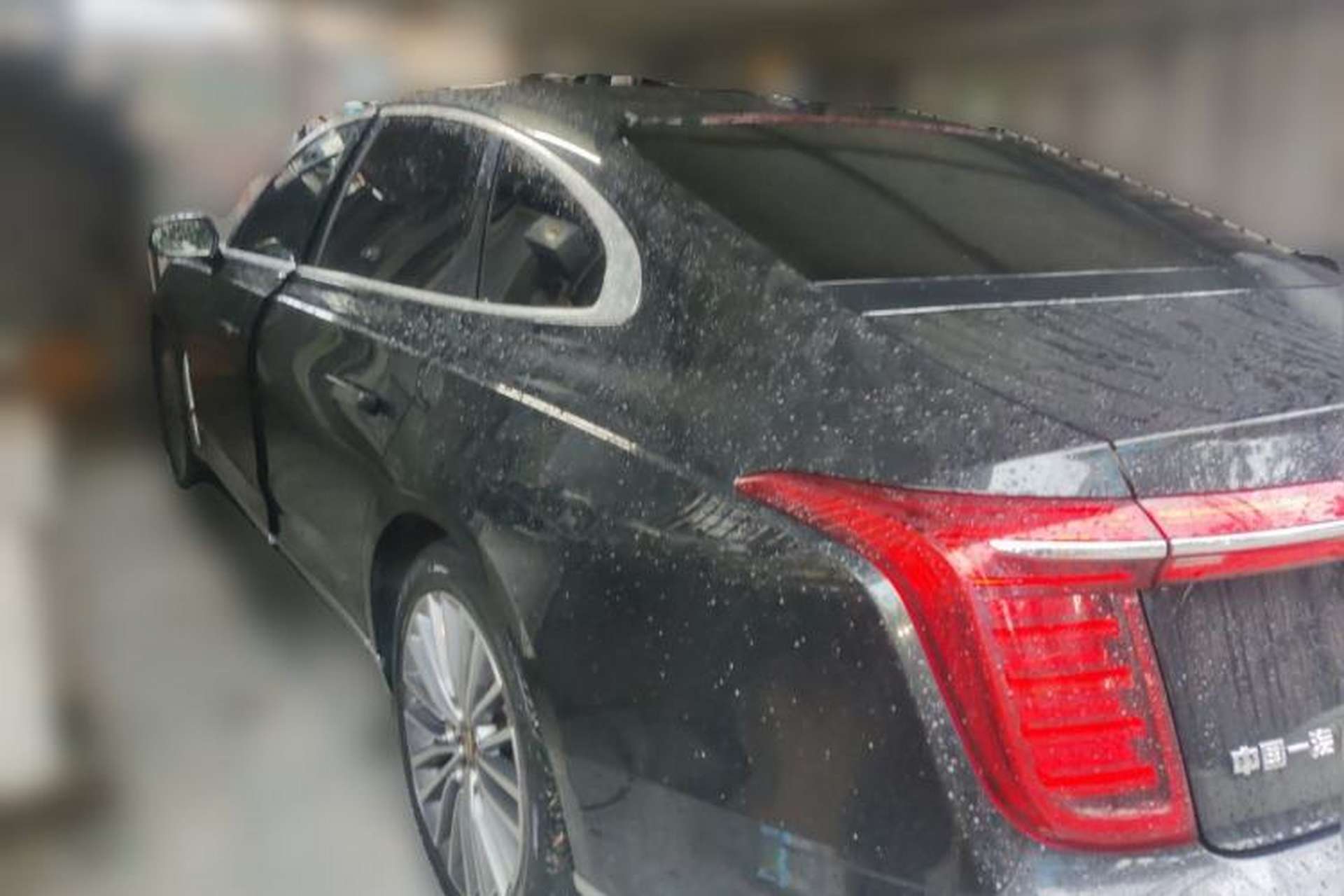 Used Hongqi H9 2020 2.0T Smart Connect Flagship Edition Rear Left 45 Deg