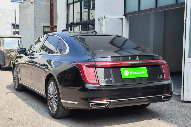 Used Hongqi H9 2020 2.0T Smart Connect Flagship Edition Rear Left 45 Deg