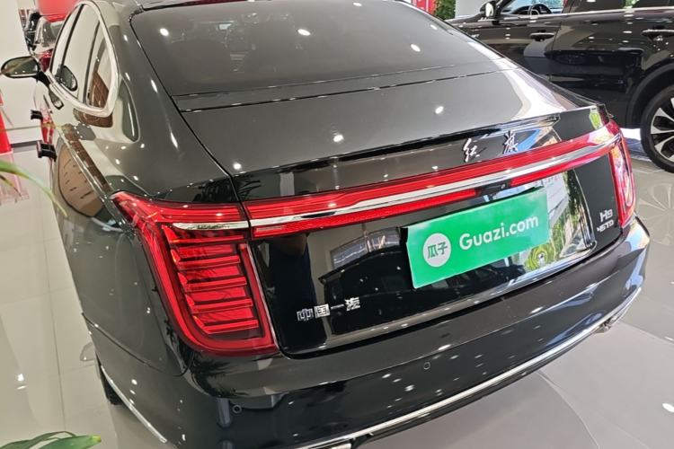 Used Hongqi H9 2020 2.0T Smart Connect Flagship Edition Rear Left 45 Deg
