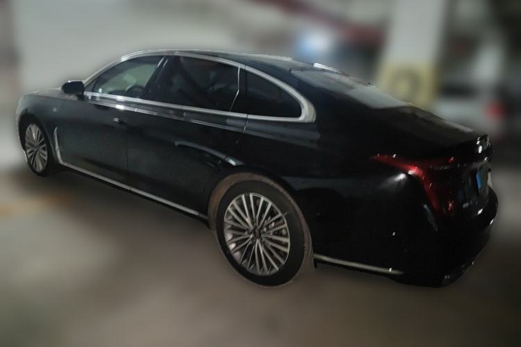 Used Hongqi H9 2020 2.0T Smart Connect Flagship Edition Rear Left 45 Deg