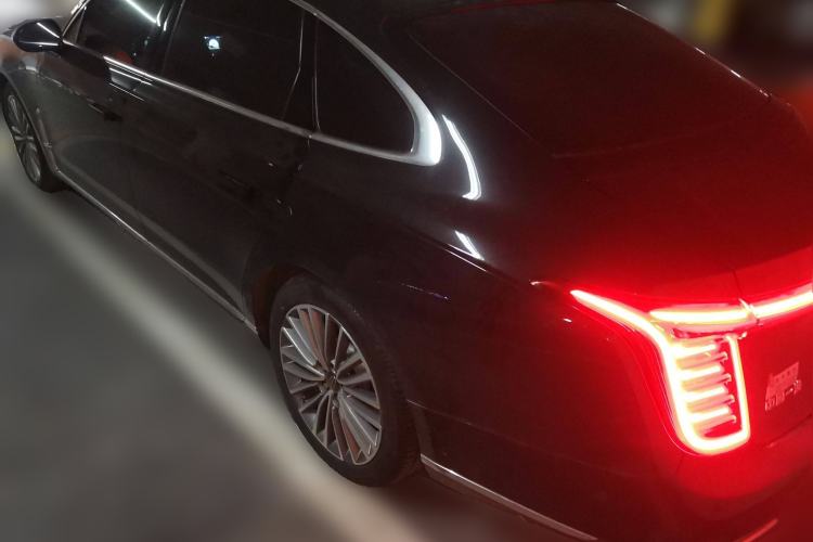 Used Hongqi H9 2020 2.0T Smart Connect Flagship Edition Rear Left 45 Deg