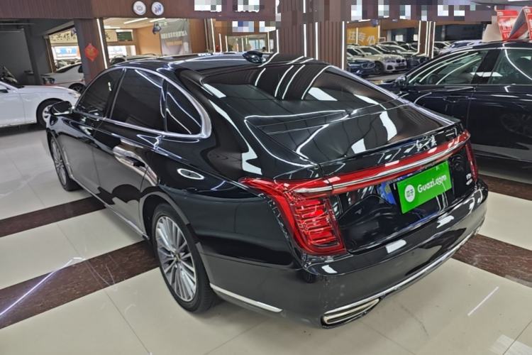 Used Hongqi H9 2020 2.0T Smart Connect Flagship Edition Rear Left 45 Deg