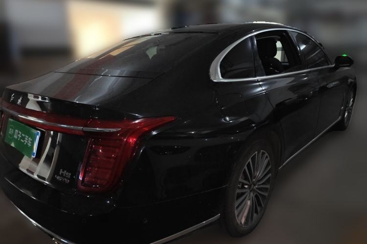 Used Hongqi H9 2020 2.0T Smart Connect Flagship Edition Rear Right 45 Deg