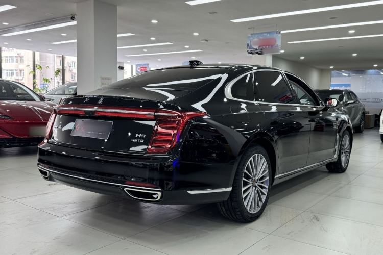 Used Hongqi H9 2020 2.0T Smart Connect Flagship Edition Rear Right 45 Deg