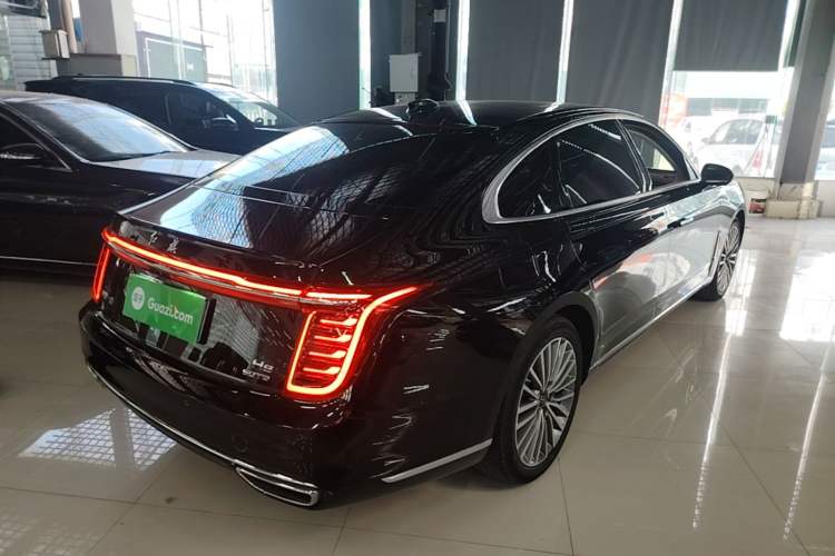 Used Hongqi H9 2020 2.0T Smart Connect Flagship Edition Rear Right 45 Deg