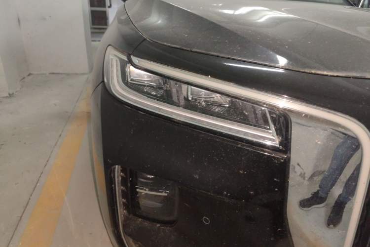 Used Hongqi H9 2020 2.0T Smart Connect Flagship Edition Right Front Headlight