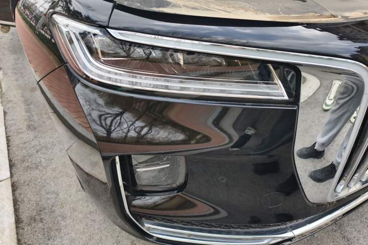 Used Hongqi H9 2020 2.0T Smart Connect Flagship Edition Right Front Headlight