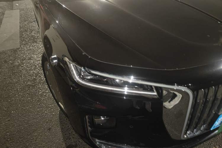 Used Hongqi H9 2020 2.0T Smart Connect Flagship Edition Right Front Headlight