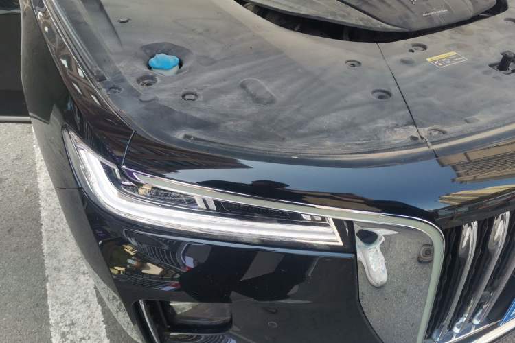 Used Hongqi H9 2020 2.0T Smart Connect Flagship Edition Right Front Headlight